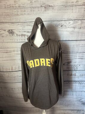 Adults San Diego Padres giveaway pullover hooded long sleeve size medium